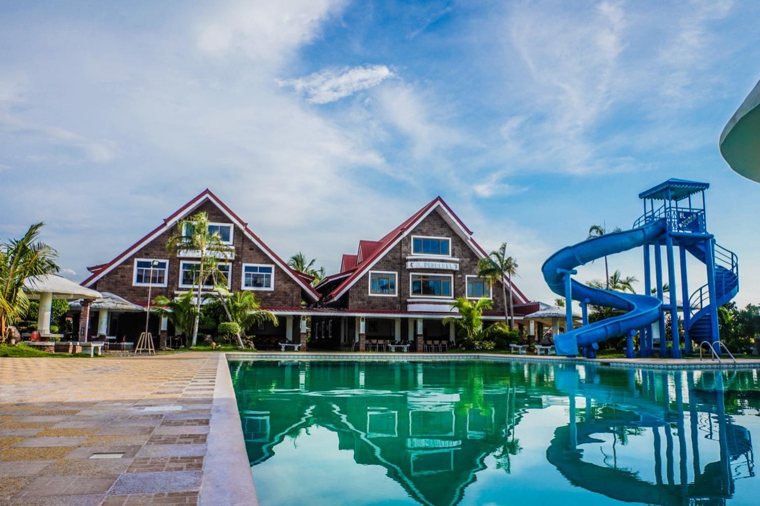 El Pescador Resort Hotel Bolinao Kültér fotó